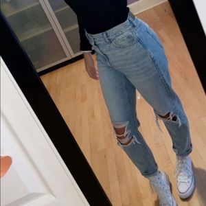 American Eagle Mom Jeans *Great Condition*